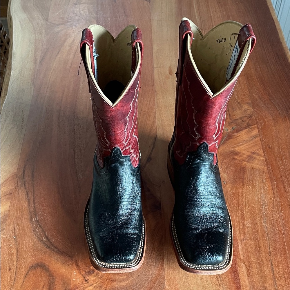 Black and Red Cowboy Boots